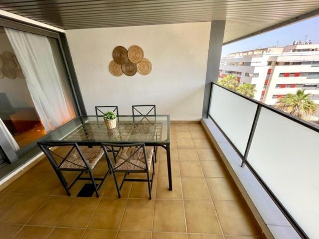 Gatu Premium Racimo, Terraza, Piscina, Aire Ac, Wifi Y Parking " Preferente Mayores De 25 Anos Y Familias " El Puerto de Santa María Exterior foto