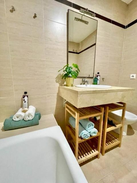 Gatu Premium Racimo, Terraza, Piscina, Aire Ac, Wifi Y Parking " Preferente Mayores De 25 Anos Y Familias " El Puerto de Santa María Exterior foto