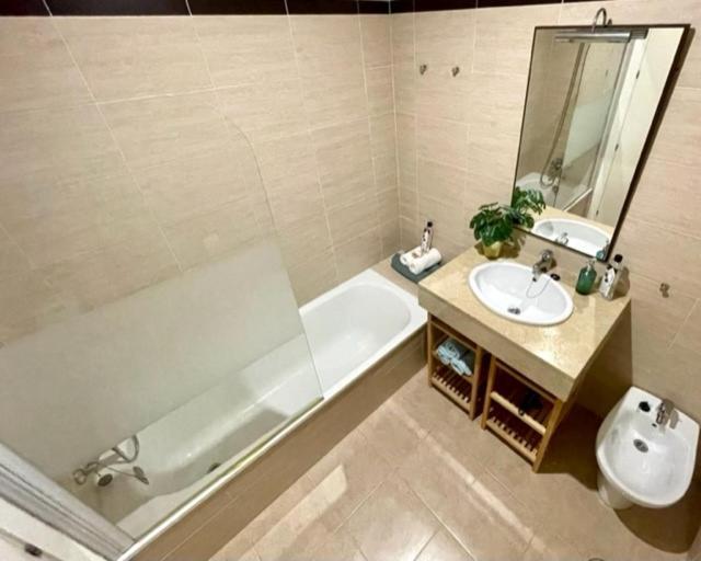 Gatu Premium Racimo, Terraza, Piscina, Aire Ac, Wifi Y Parking " Preferente Mayores De 25 Anos Y Familias " El Puerto de Santa María Exterior foto